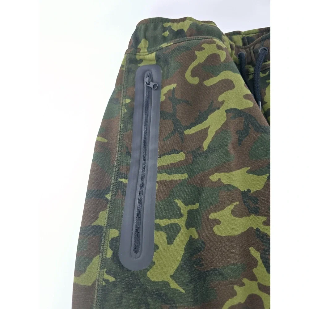 Nike‎ Tech Fleece Joggers Boys Youth S Black Camo Sweatpants FN9120-010 New
